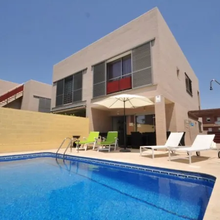 Moderna 8 Personas En Apartment Cambrils